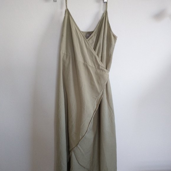 ASOS Green Wrap Dress - Picture 1 of 5